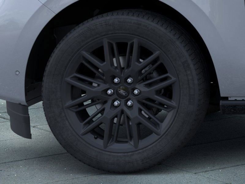 New 2026 Ford Expedition Platinum w/ Stealth Appearance Package image 19