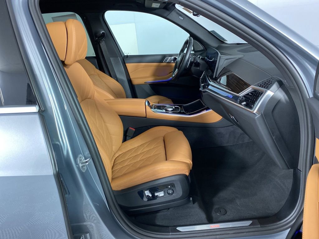 Used 2026 BMW X5 xDrive40i image 32