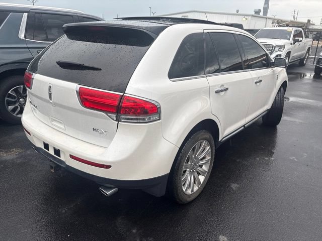 Used 2014 Lincoln MKX FWD w/ Equipment Group 102A image 7