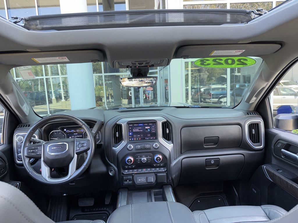 Used 2023 GMC Sierra 3500 Denali w/ Denali Black Diamond Edition image 20