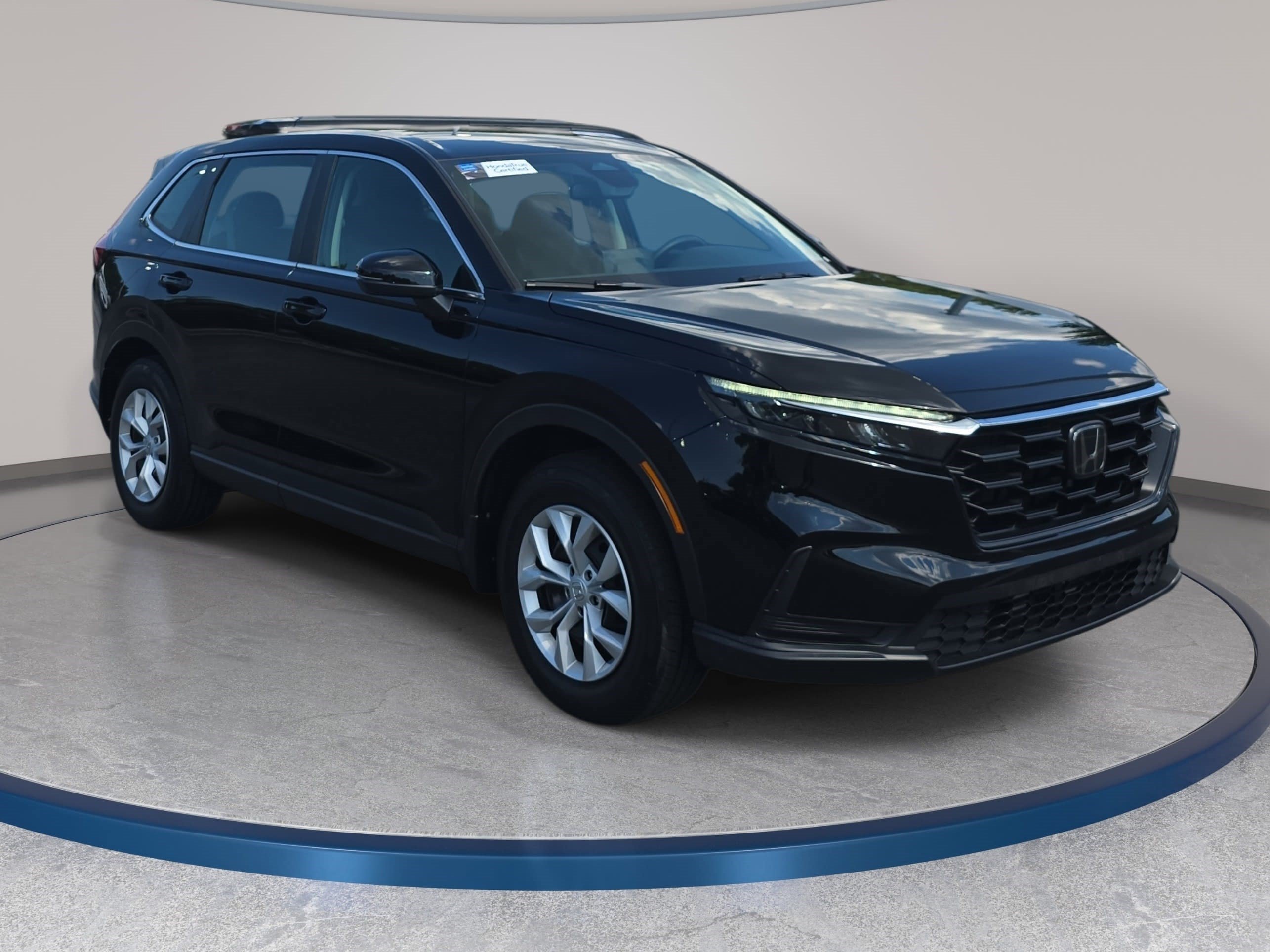 Used 2024 Honda CR-V LX image 3