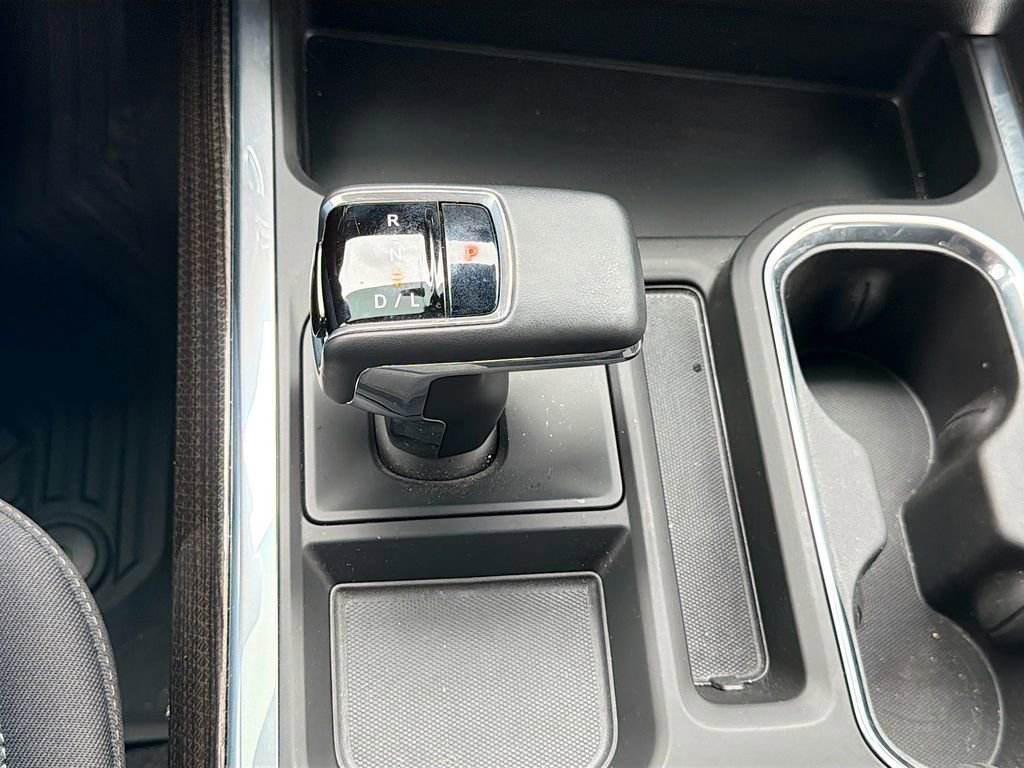 Used 2025 Chevrolet Silverado 1500 LT Trail Boss w/ Convenience Package II image 18