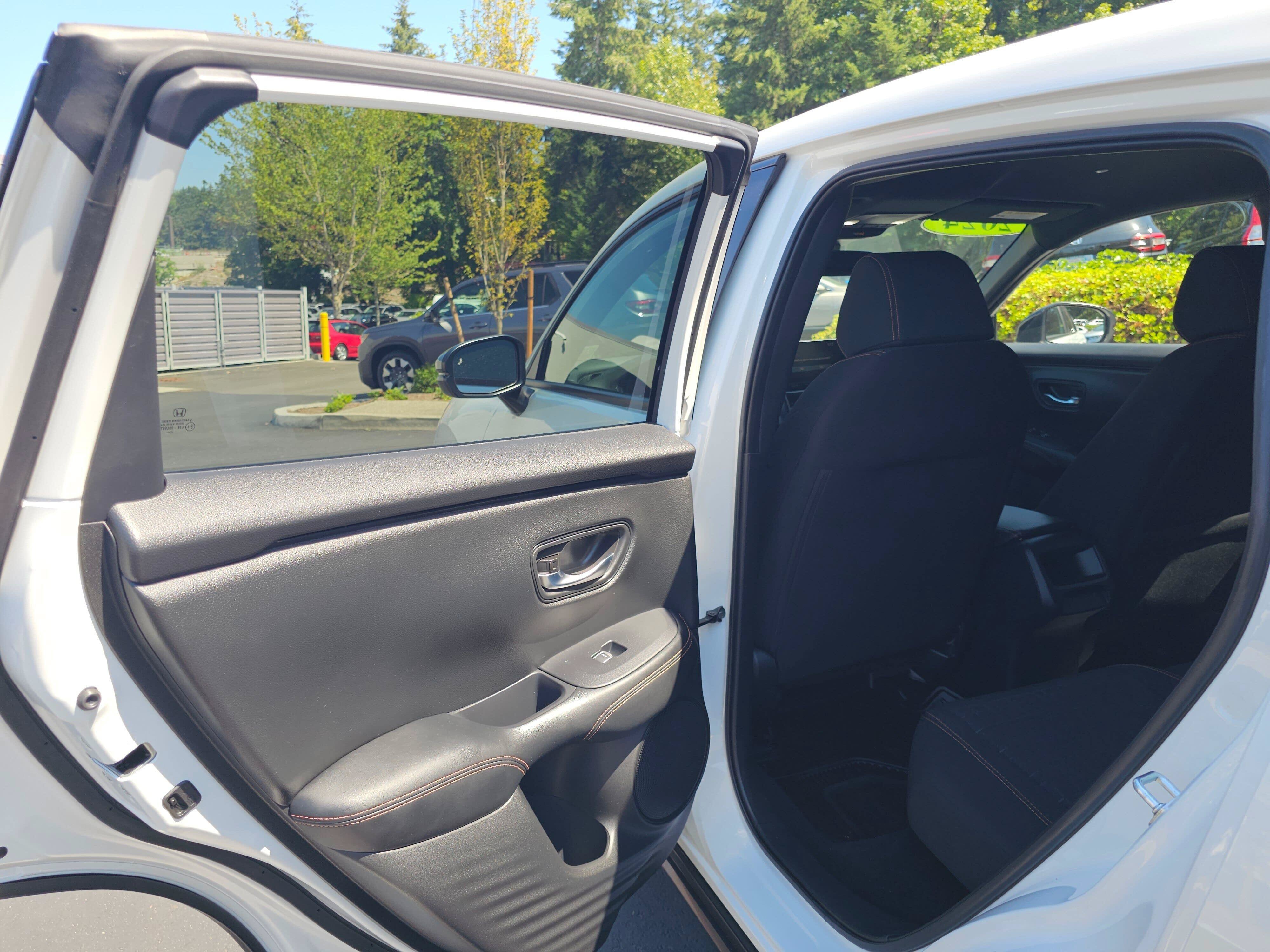 Used 2024 Honda HR-V Sport image 18