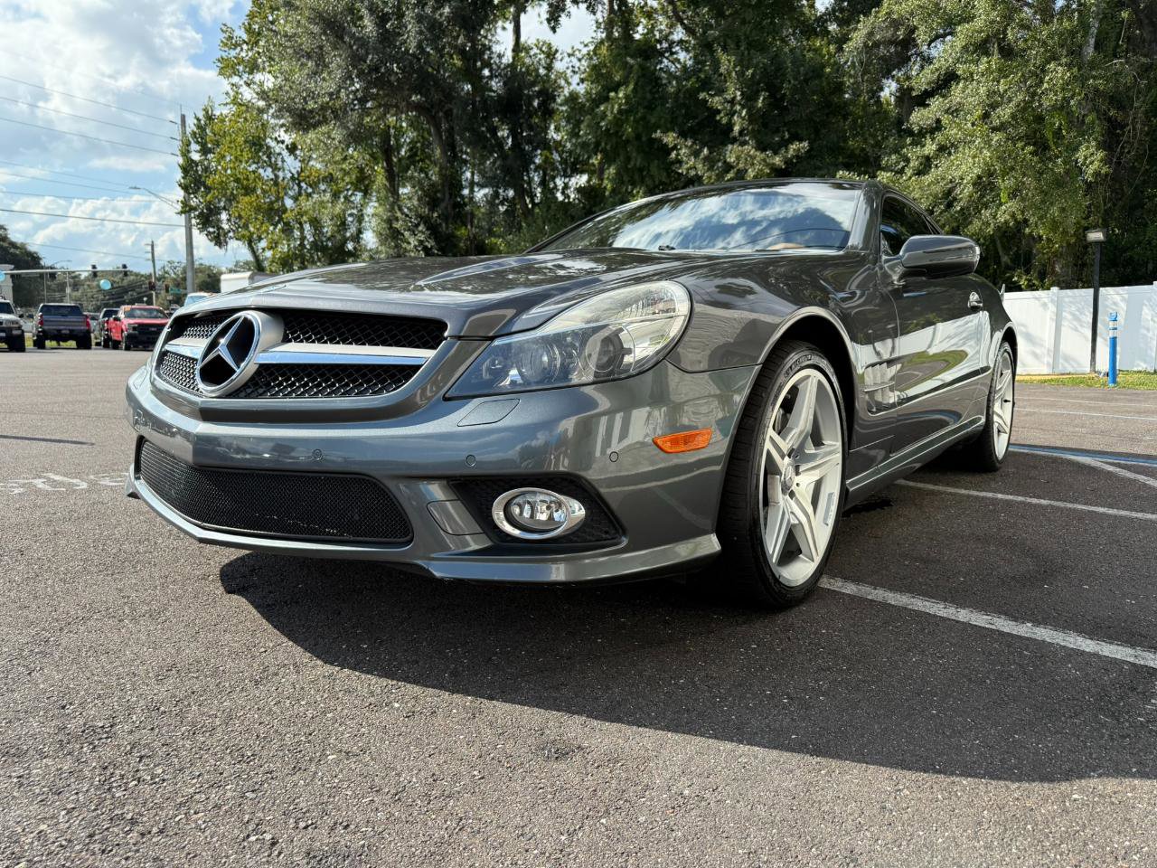 Used 2012 Mercedes-Benz SL 550 image 30