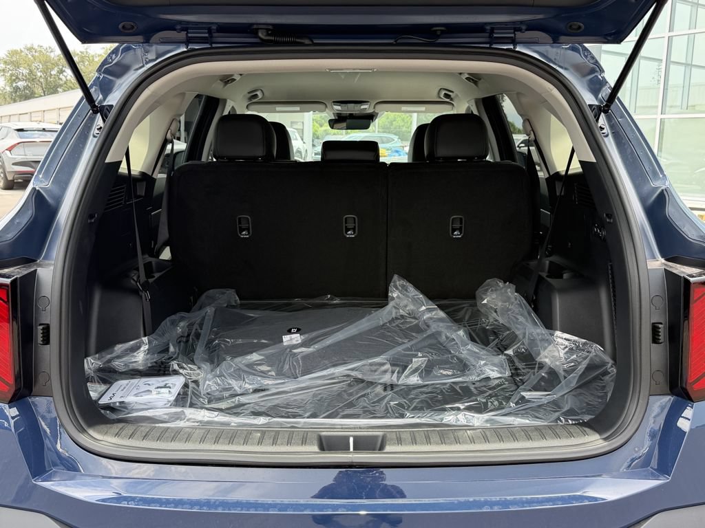 New 2026 Kia Sorento S FWD image 9
