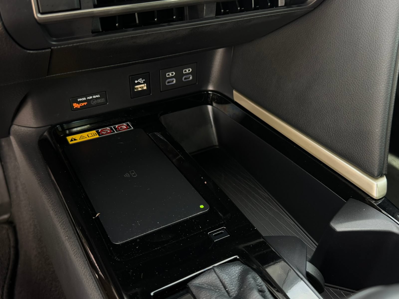 Used 2026 Toyota Camry XSE FWD image 17