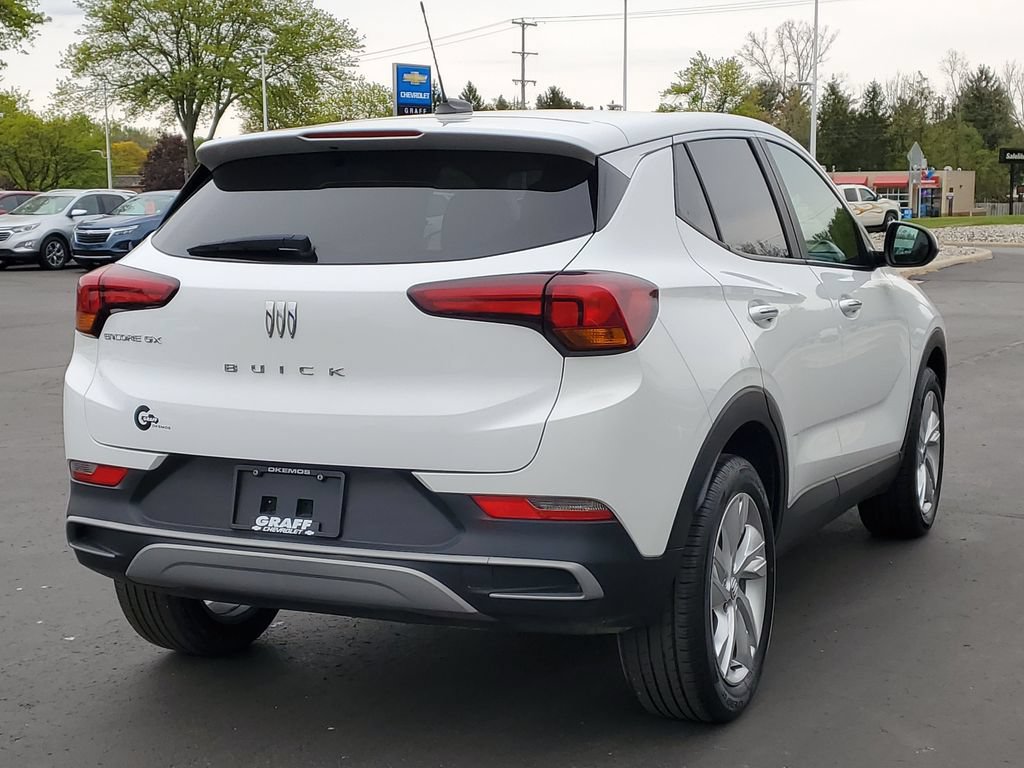 Certified 2024 Buick Encore GX Preferred FWD image 3