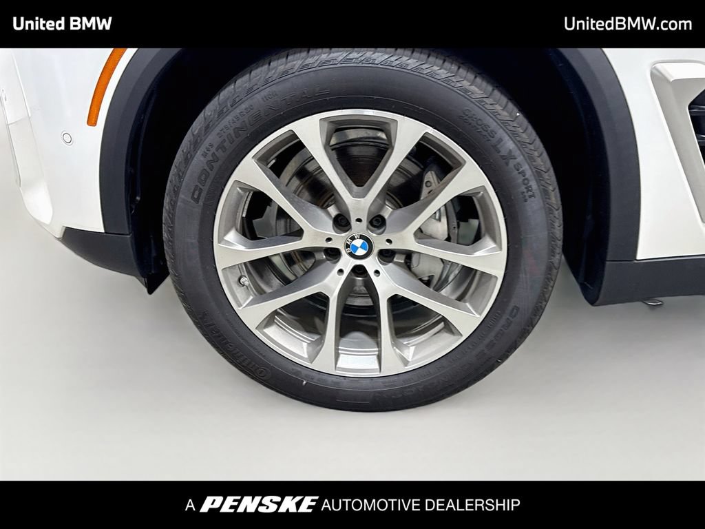 Certified 2025 BMW X5 xDrive40i w/ Premium Package AWD/4WD image 9