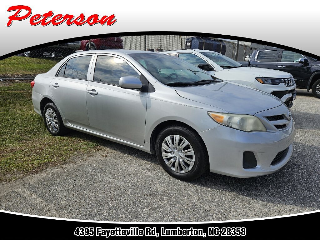 Used 2013 Toyota Corolla L FWD image 1