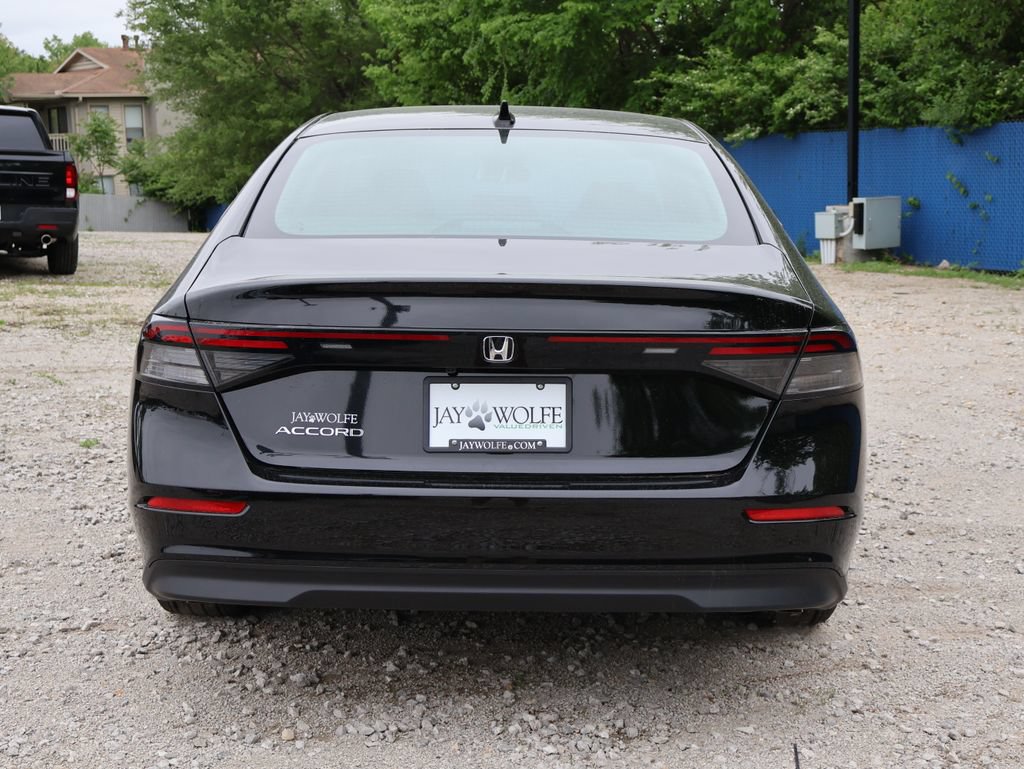 New 2026 Honda Accord SE image 3