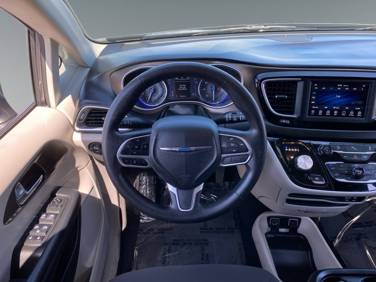 Used 2019 Chrysler Pacifica Touring Plus w/ Tire & Wheel Group image 12