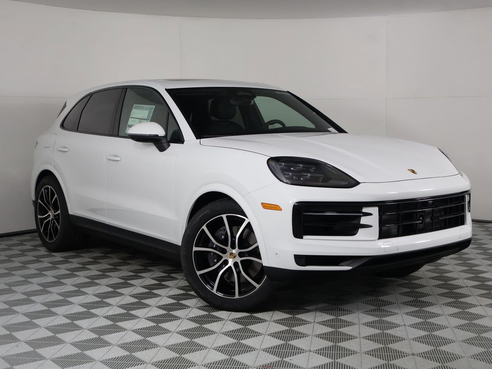 New 2026 Porsche Cayenne AWD/4WD image 9
