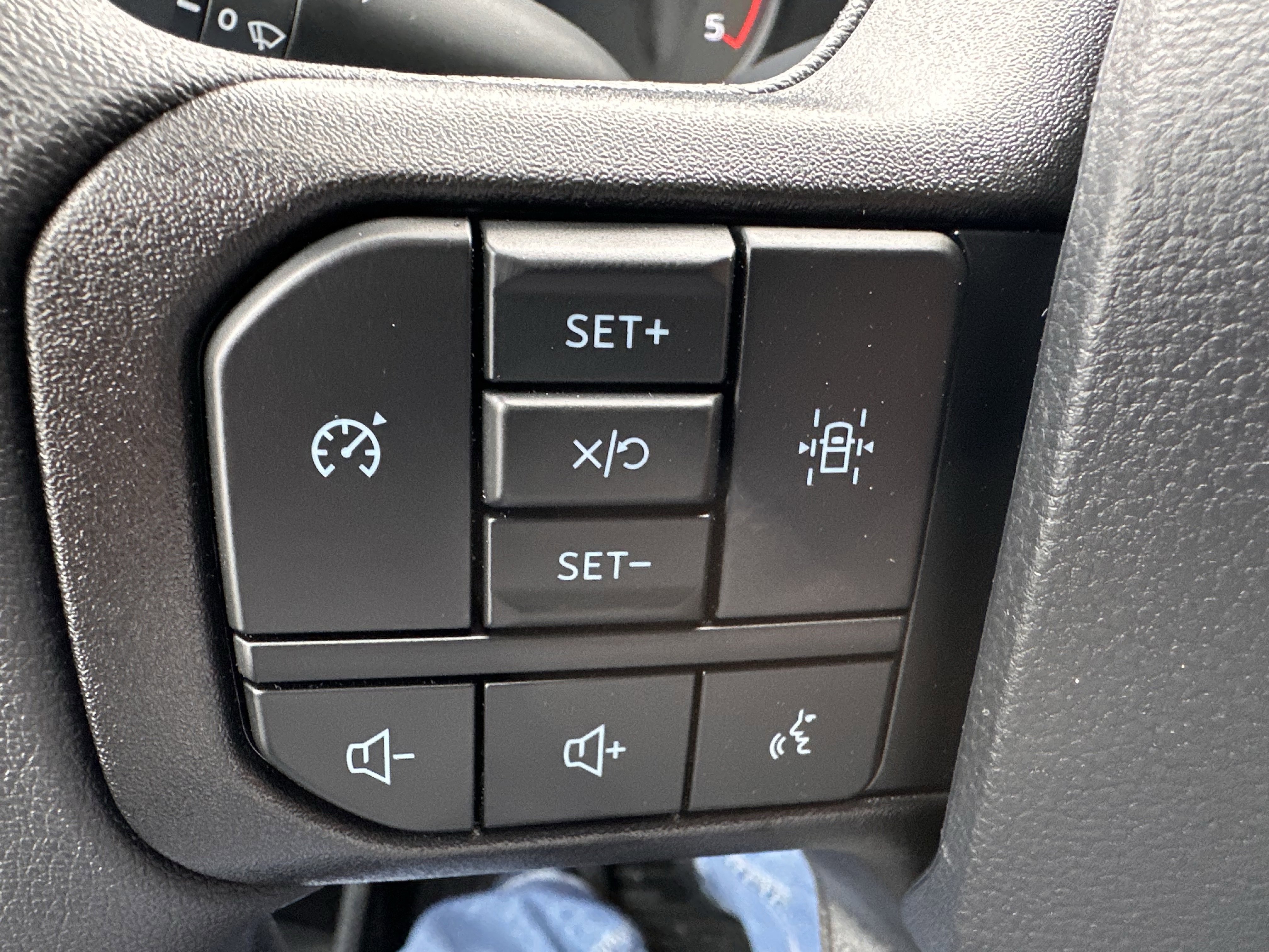 New 2026 Ford F350 XL w/ XL Chrome Package image 19