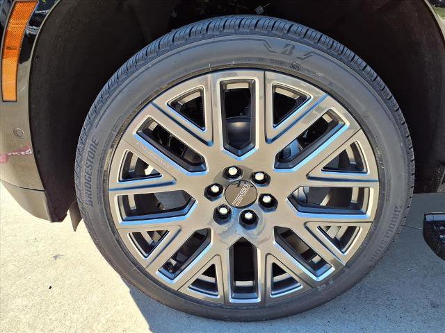 New 2026 GMC Yukon XL Denali Ultimate w/ LPO, Illumination Package image 22