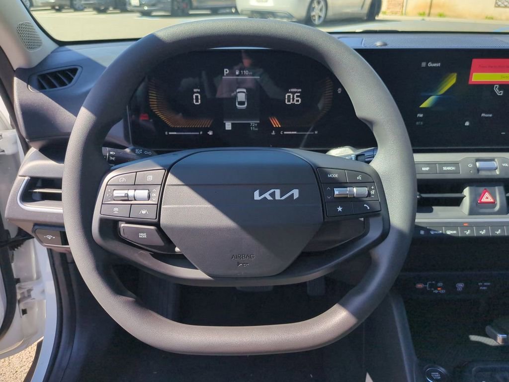 New 2026 Kia K4 LXS image 11