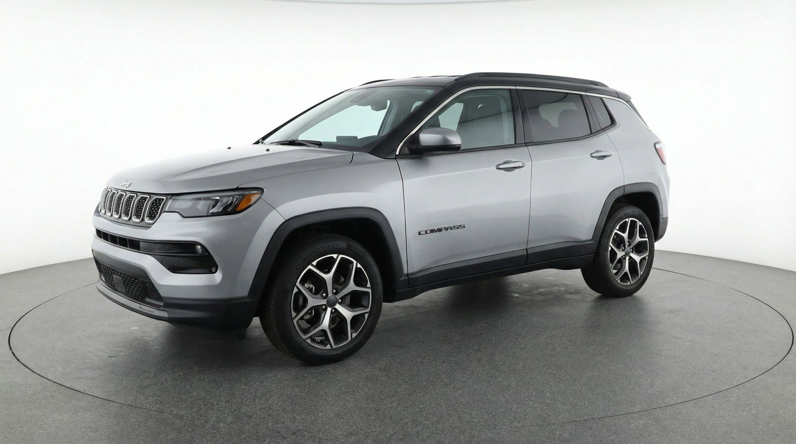 Used 2025 Jeep Compass Limited image 3