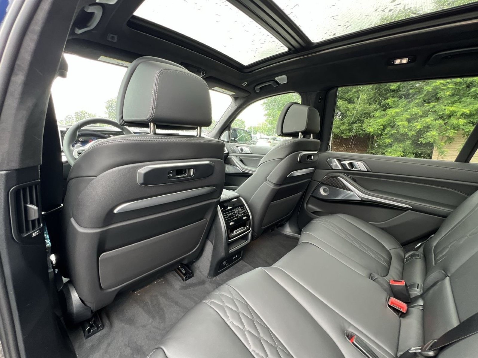 New 2027 BMW X7 M60i AWD/4WD image 23