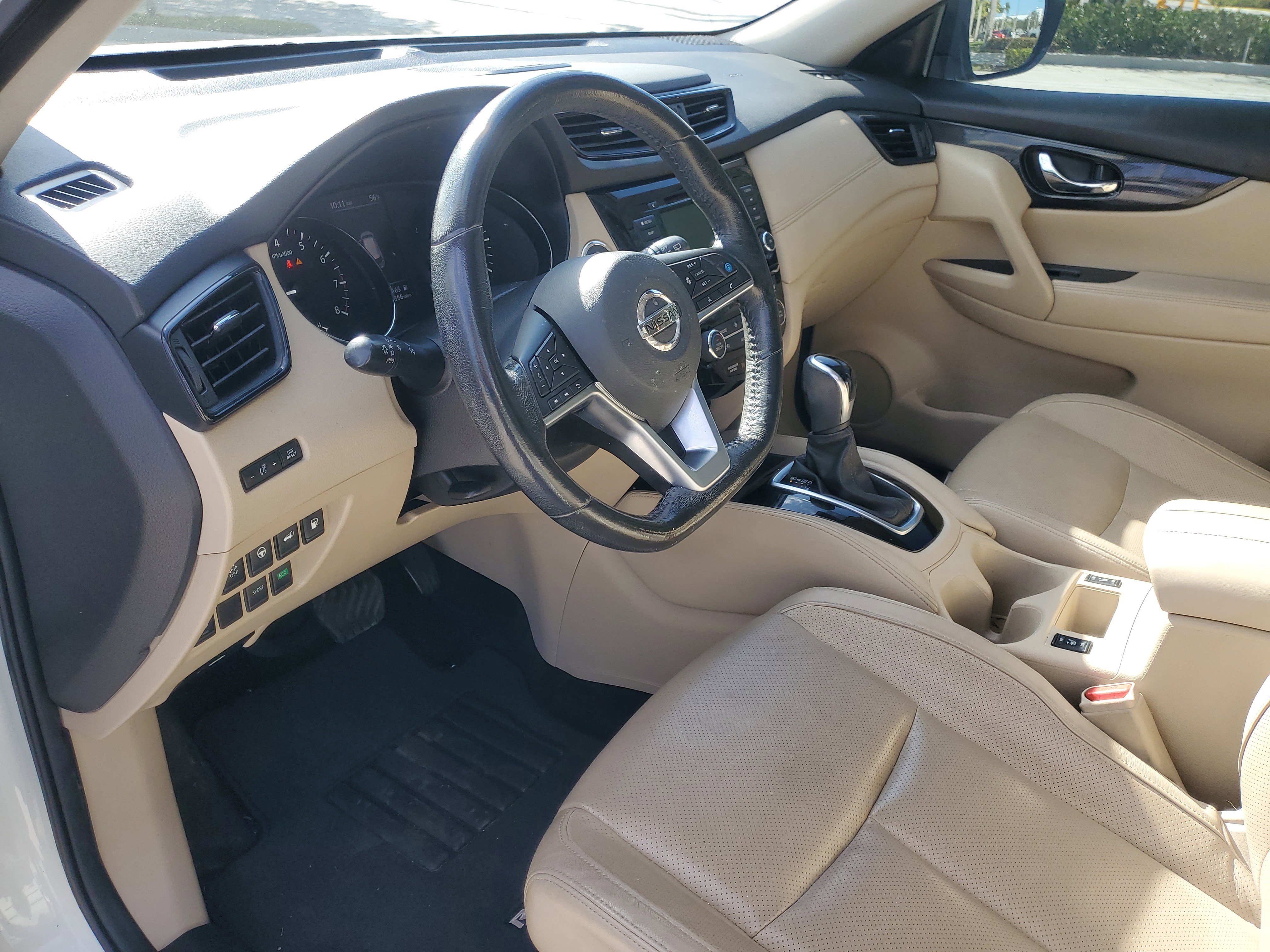 Used 2018 Nissan Rogue SL w/ Premium Package image 20