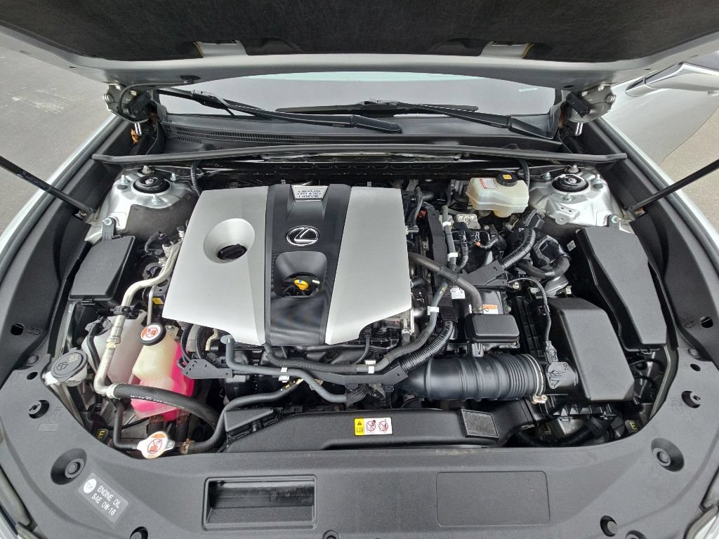 Used 2019 Lexus ES 300h w/ Premium Package FWD image 11