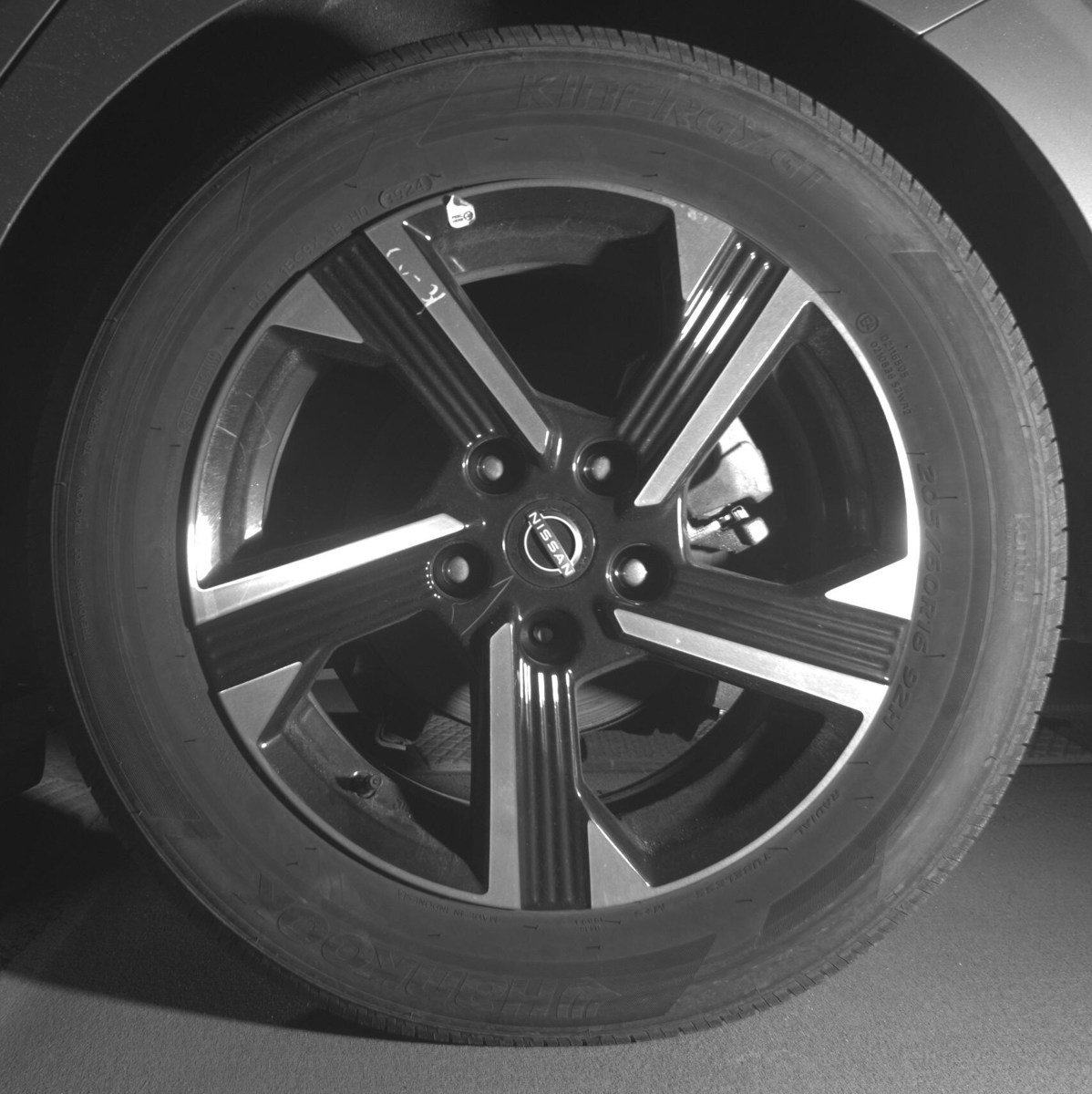 Used 2025 Nissan Sentra SV image 11