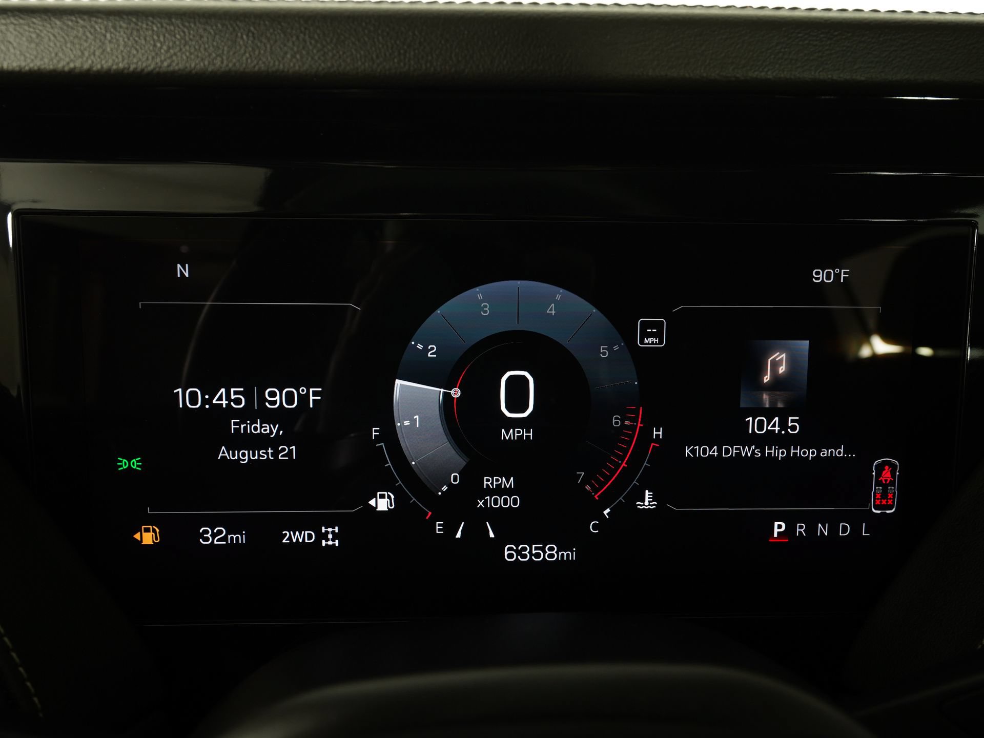 Used 2025 GMC Yukon XL Elevation w/ LPO, Floor Liner Package AWD/4WD image 22