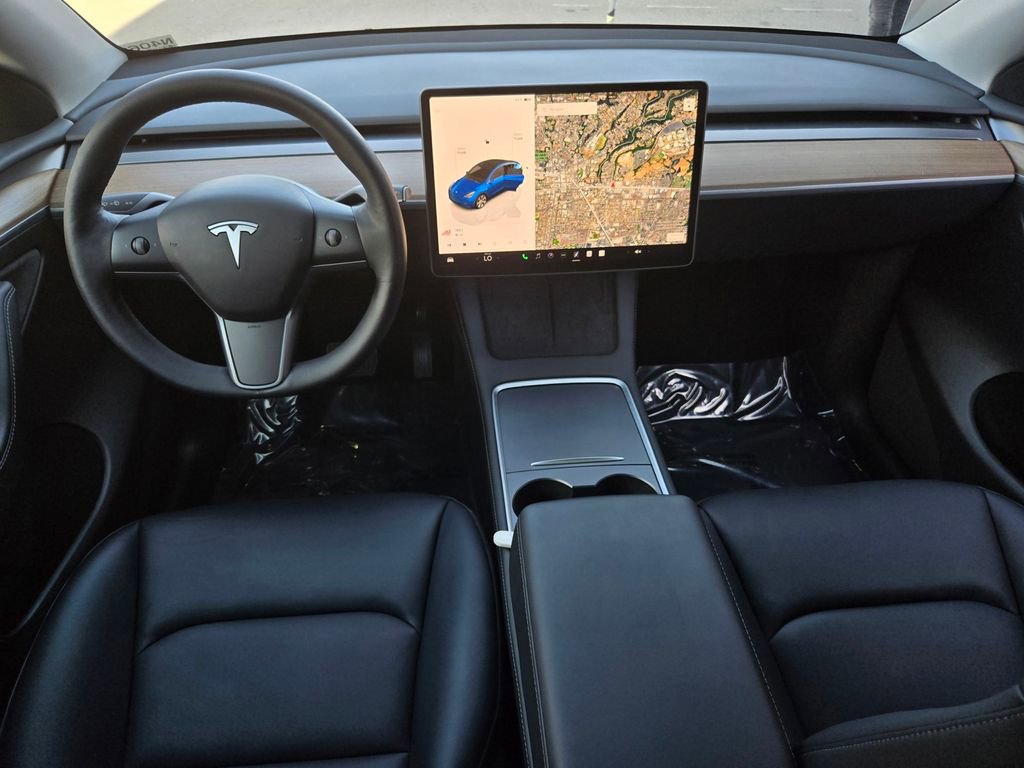 Used 2023 Tesla Model Y Long Range image 14