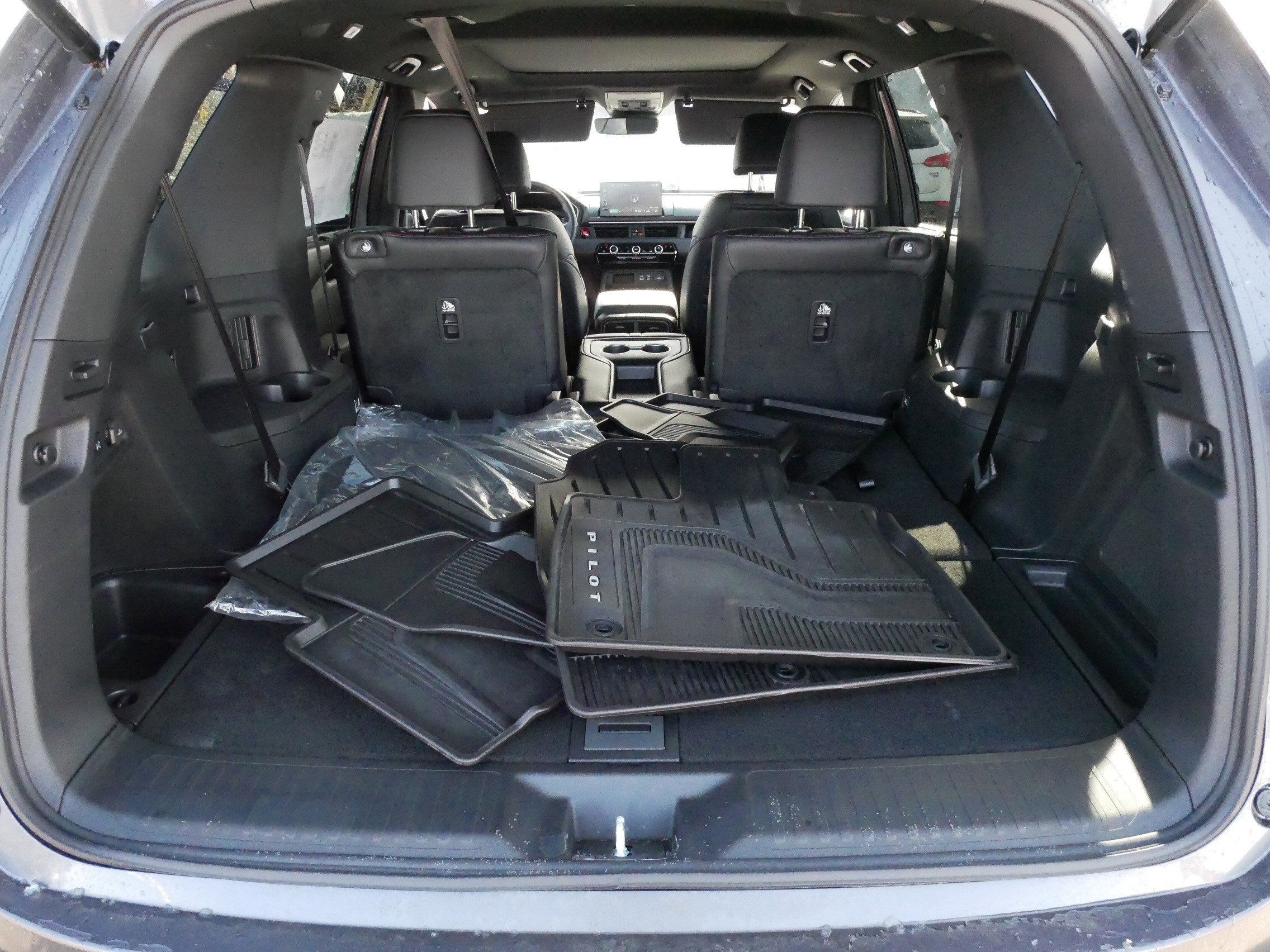 Certified 2025 Honda Pilot Black Edition image 20