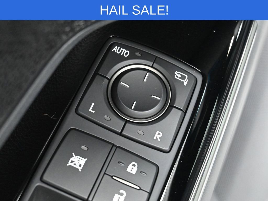 Used 2026 Lexus LX 600 F Sport image 12