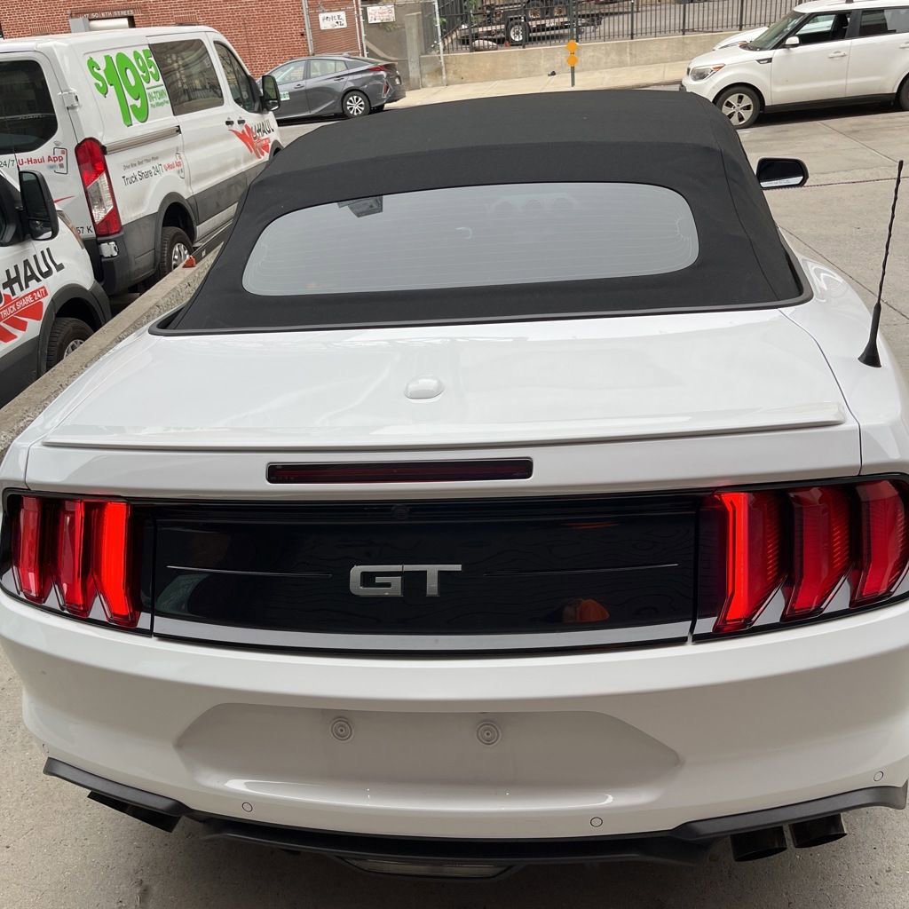 Used 2018 Ford Mustang GT Premium w/ Equipment Group 401A RWD image 8