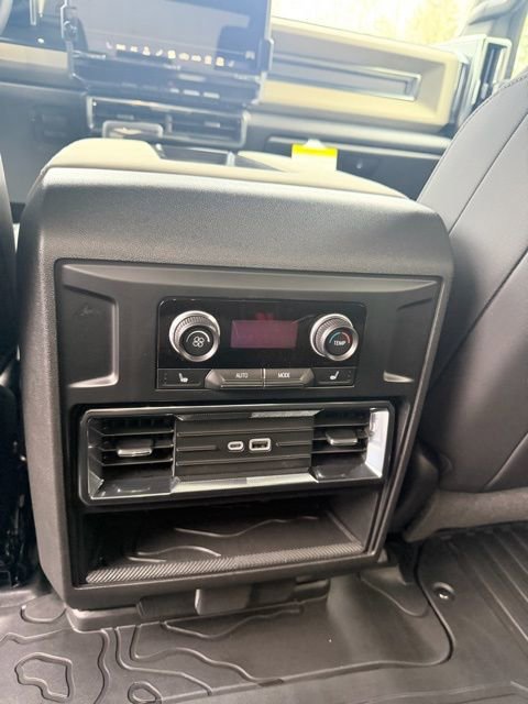 New 2026 GMC Hummer EV 4x4 Crew Cab image 39