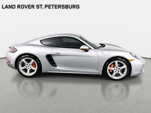 Used 2018 Porsche 718 Cayman Base image 4