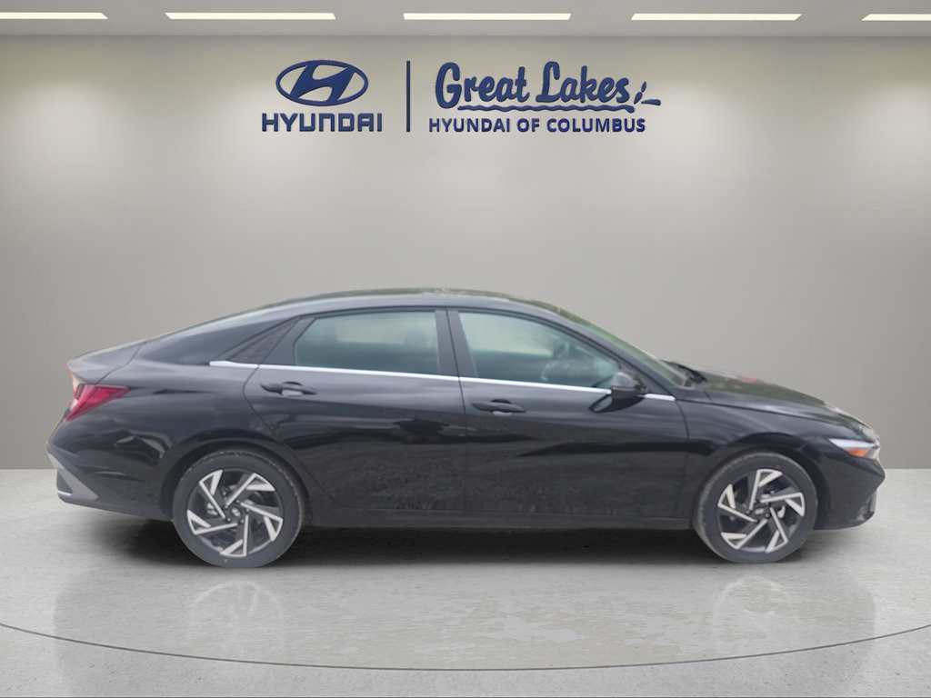 New 2026 Hyundai Elantra Limited FWD image 6