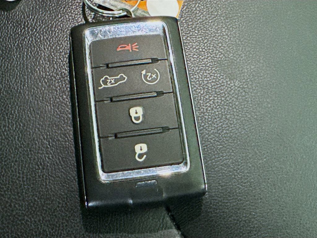 Used 2022 Jeep Grand Cherokee L Limited image 37