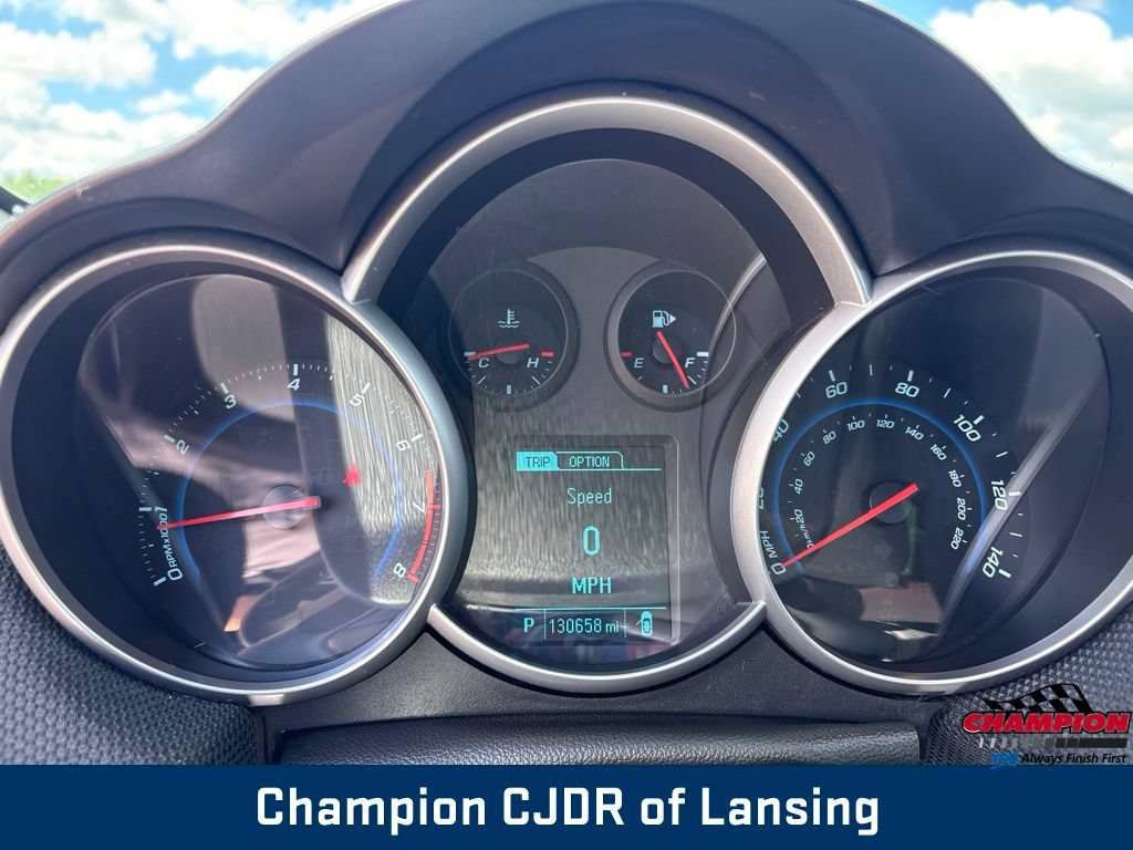 Used 2015 Chevrolet Cruze LT FWD image 18