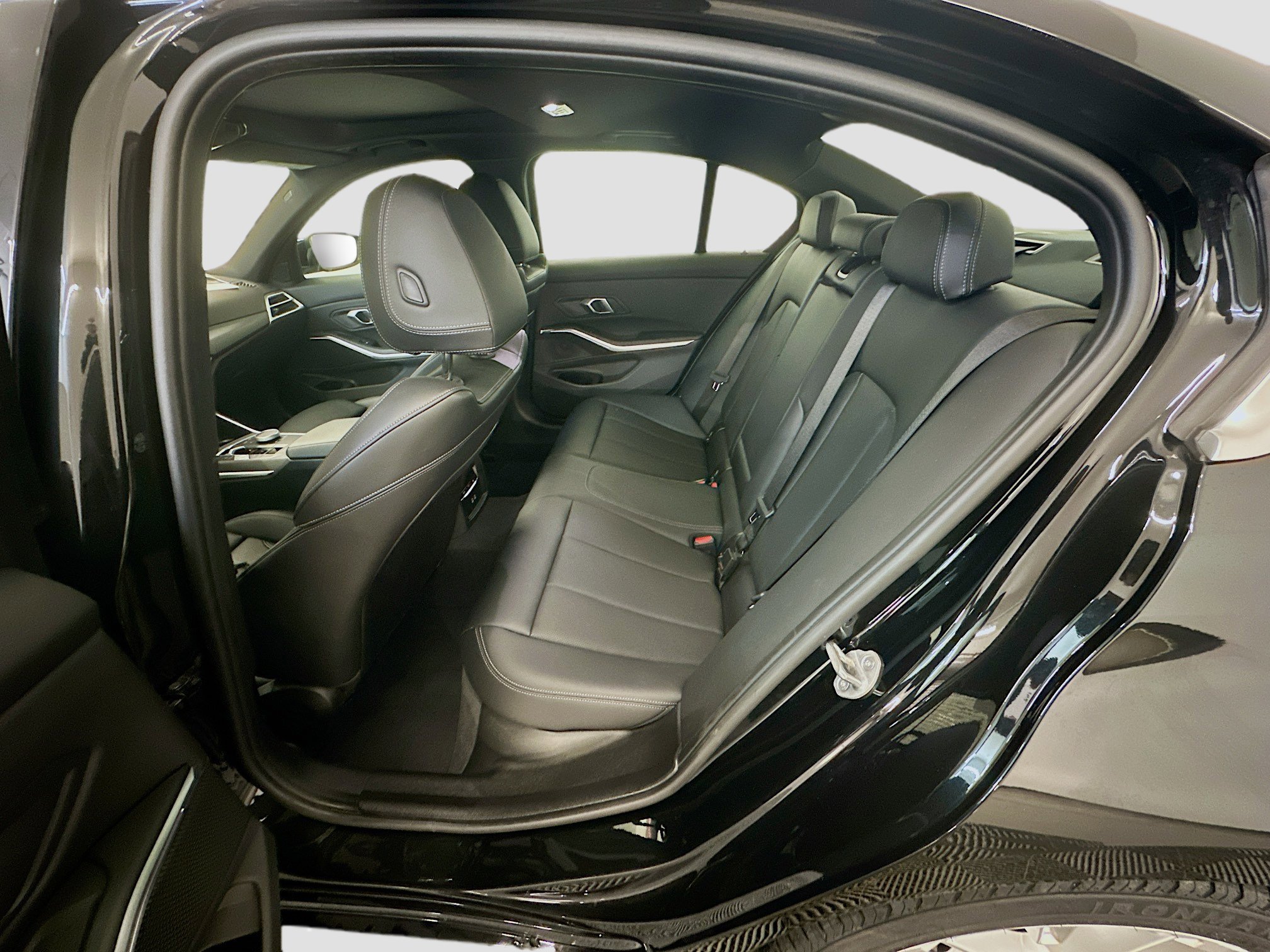 Used 2025 BMW 330i xDrive 330i xDrive image 30