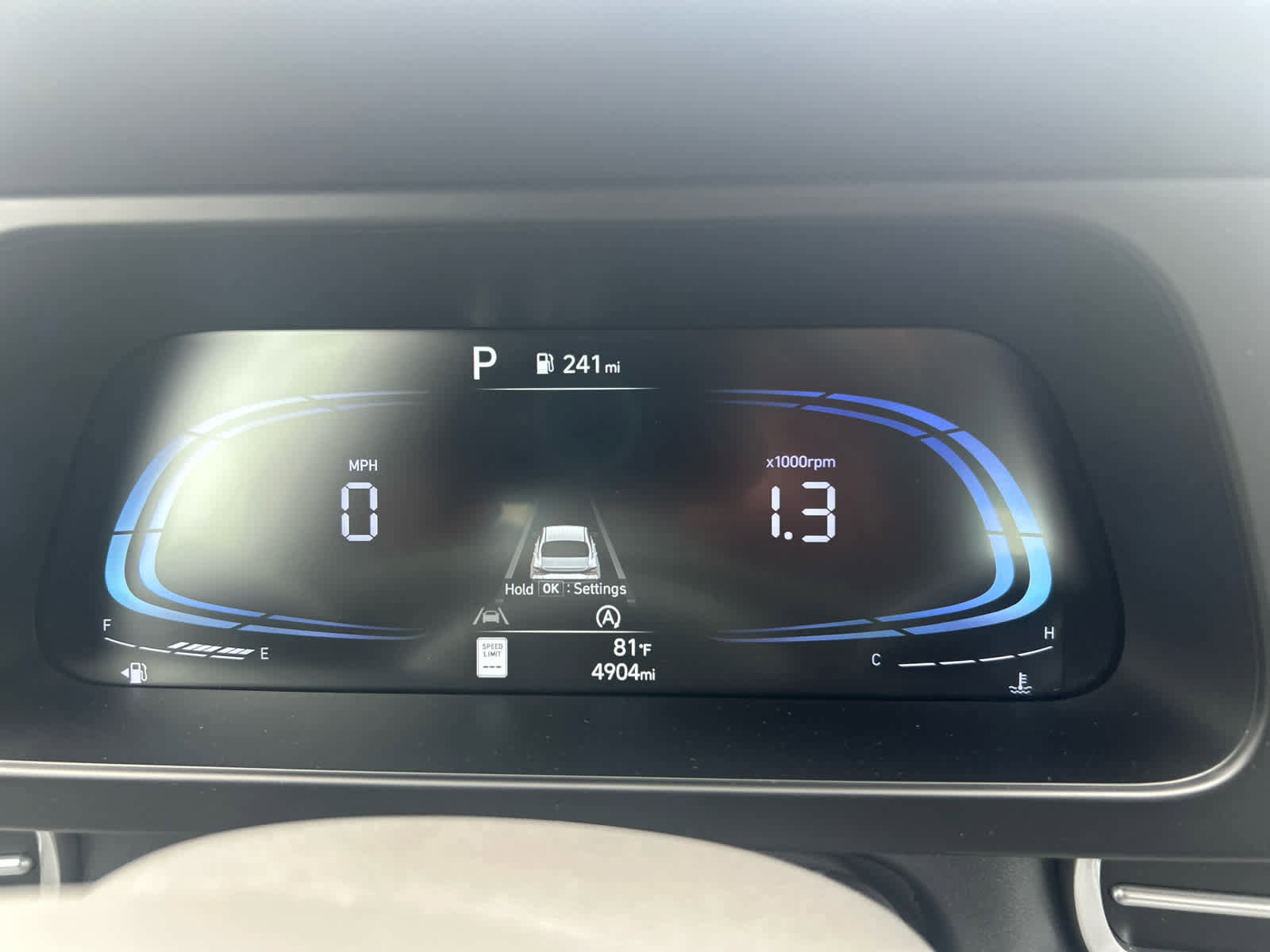 Used 2024 Hyundai Elantra SE image 14