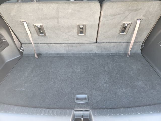 Used 2025 GMC Acadia Elevation image 32