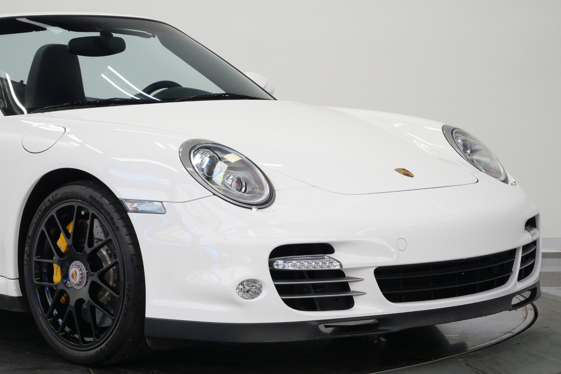 Used 2012 Porsche 911 Turbo S AWD/4WD image 50