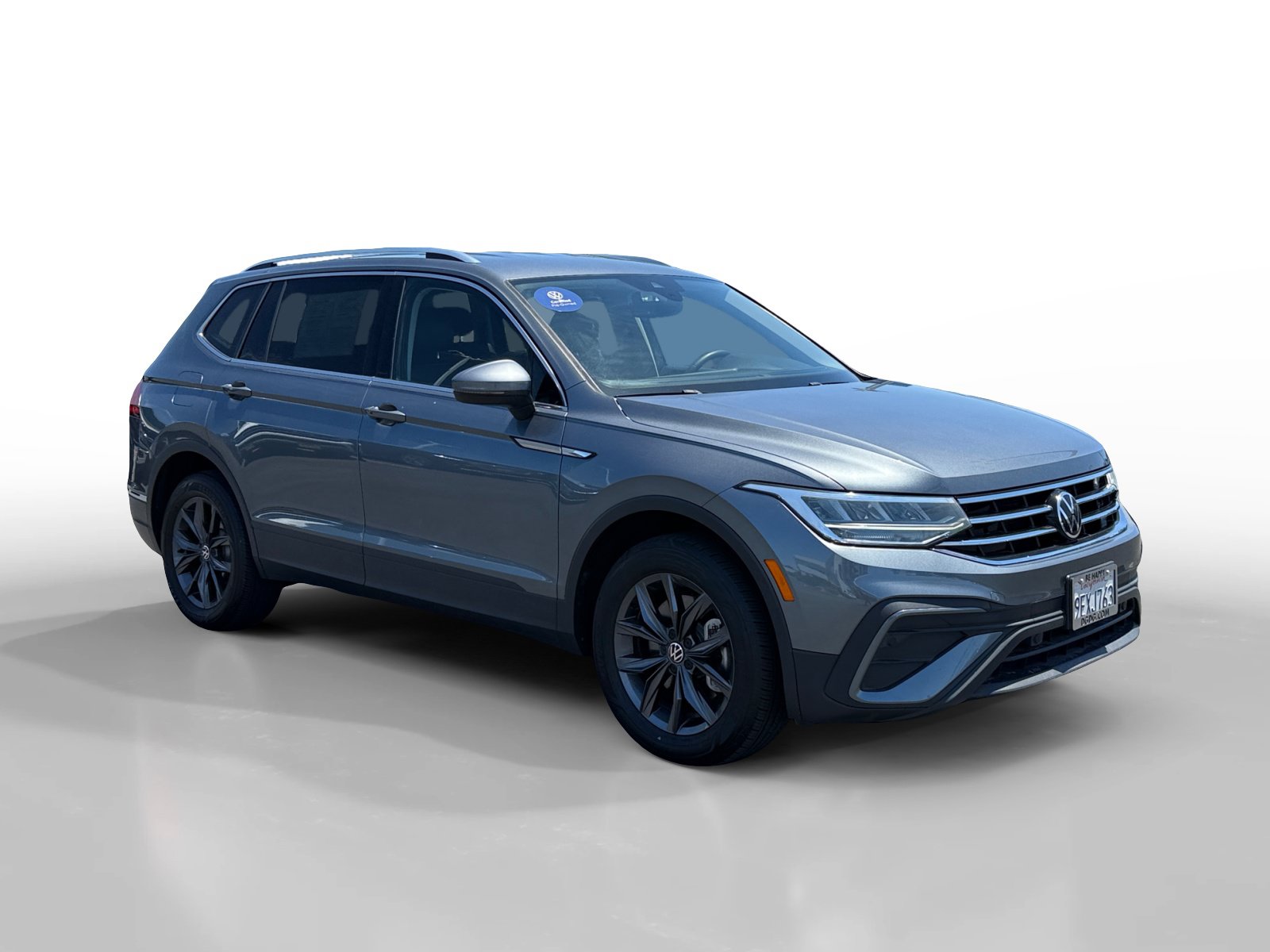 Certified 2023 Volkswagen Tiguan SE FWD image 7