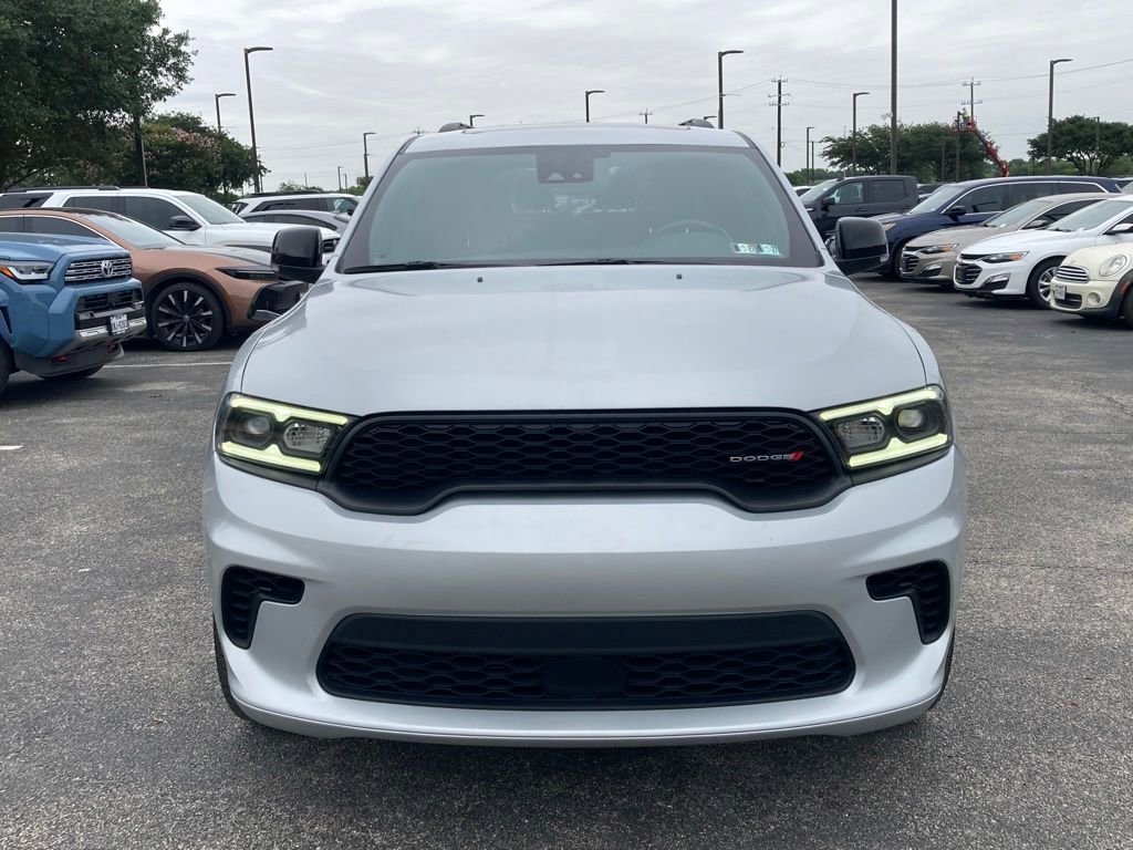 Used 2024 Dodge Durango GT RWD image 2