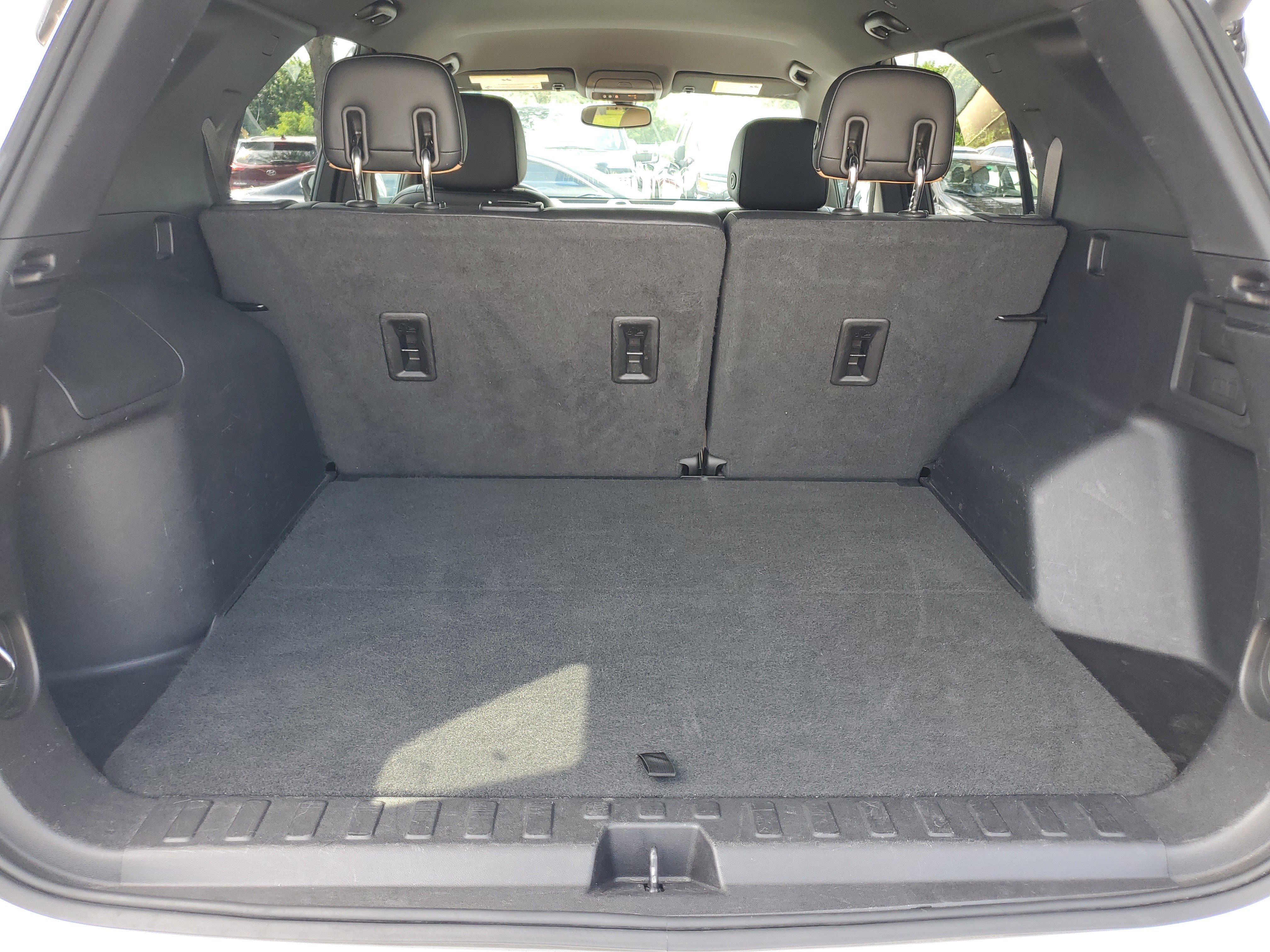 Used 2018 Chevrolet Equinox Premier FWD image 6