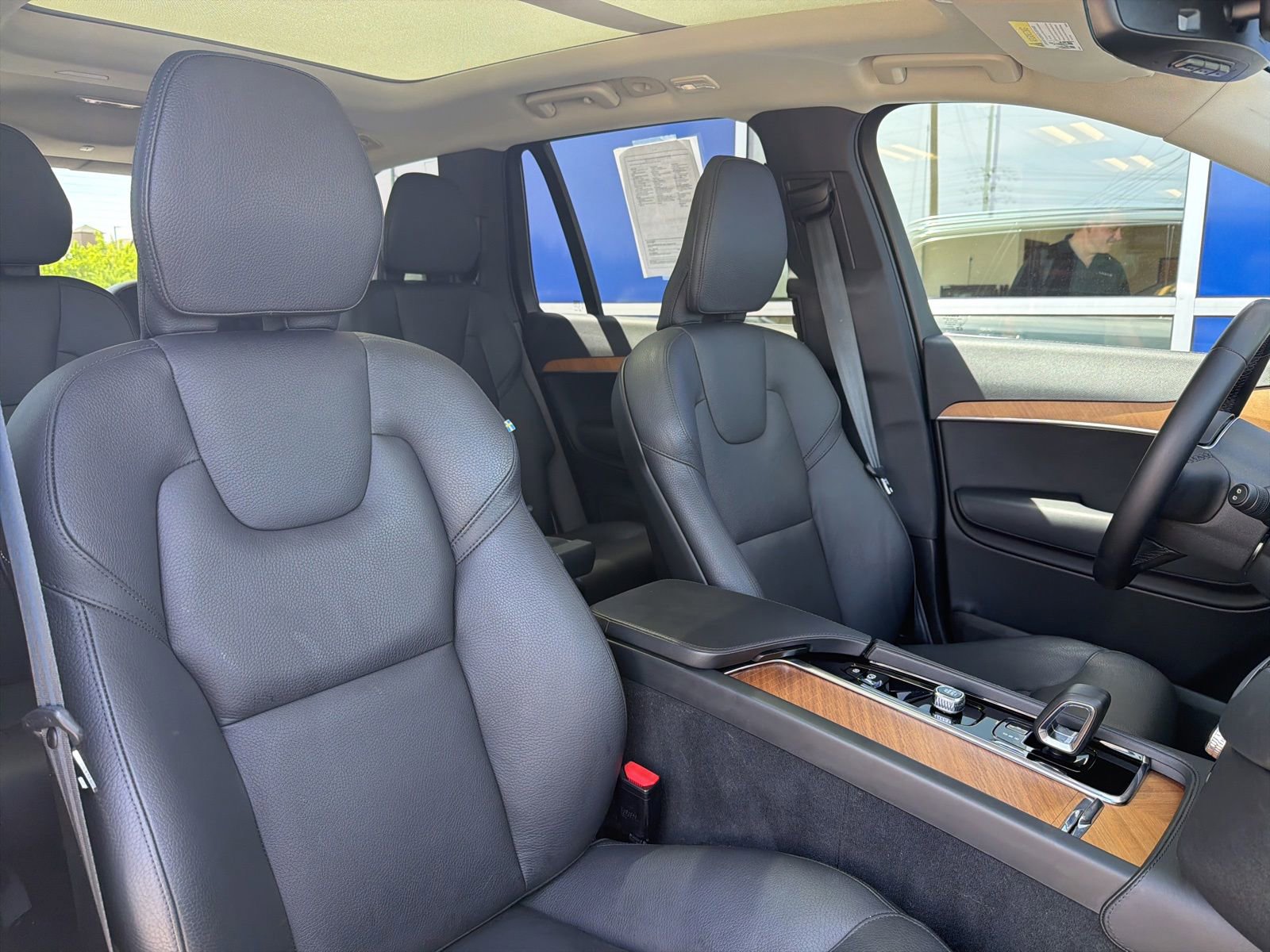 Used 2024 Volvo XC90 B6 Plus w/ Protection Package Premier AWD/4WD image 26