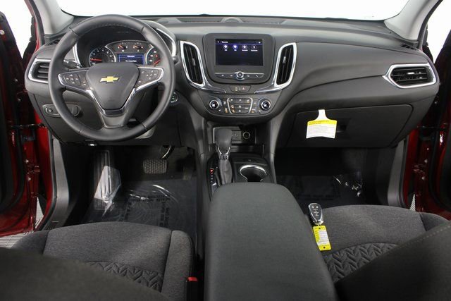 Used 2024 Chevrolet Equinox LT image 9