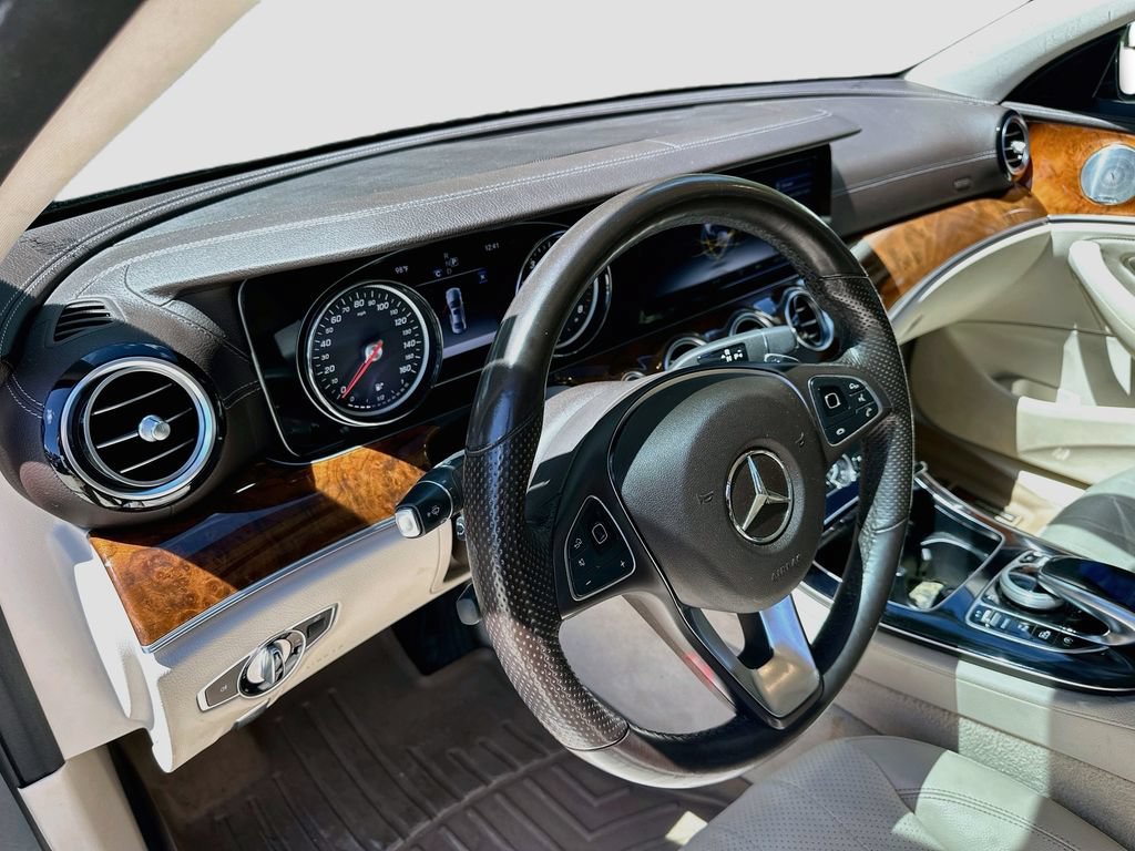 Certified 2018 Mercedes-Benz E 300 image 9