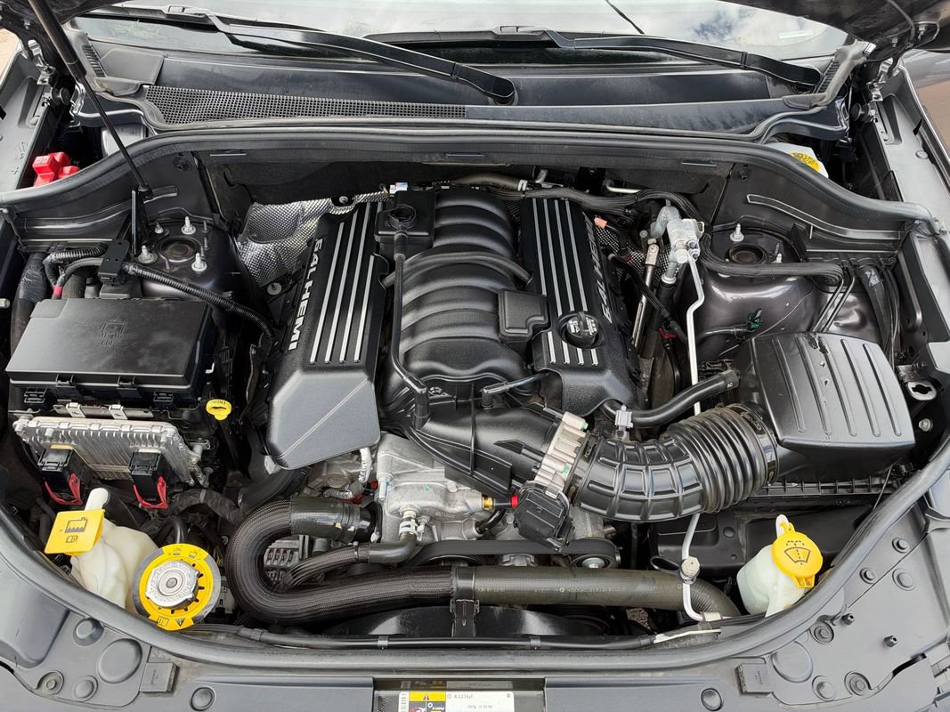 Used 2018 Jeep Grand Cherokee SRT AWD/4WD image 30