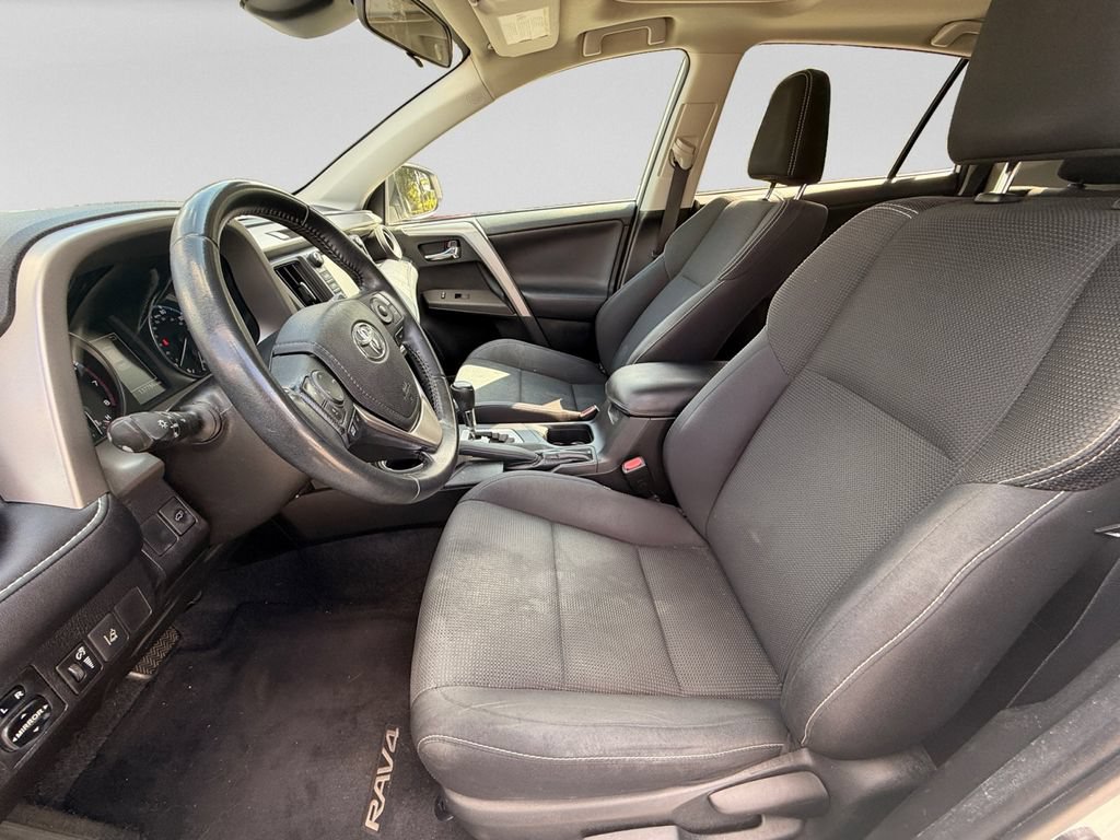 Used 2017 Toyota RAV4 XLE FWD image 20
