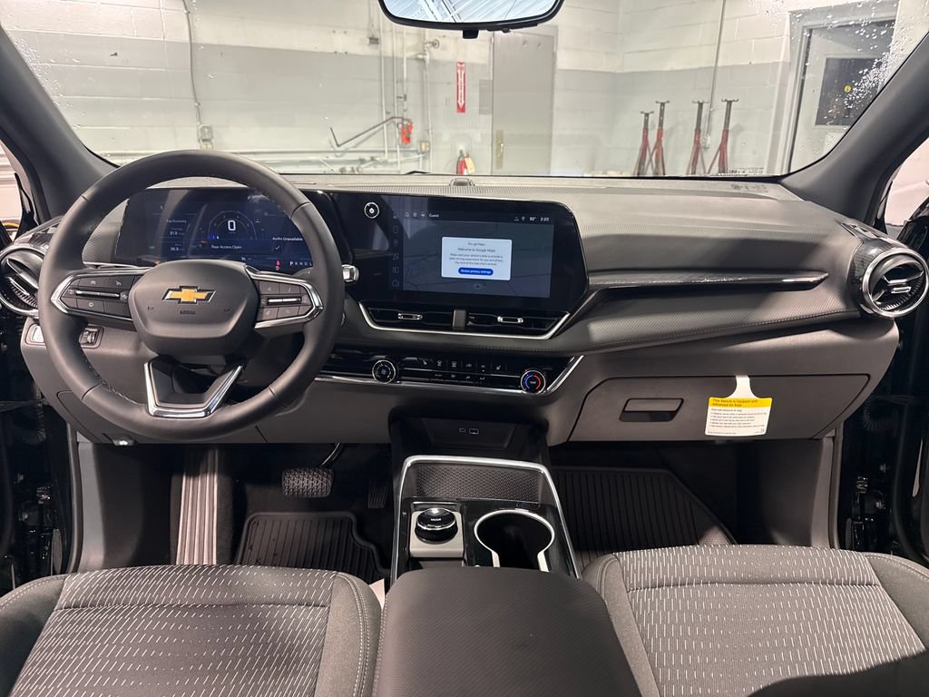 New 2026 Chevrolet Equinox LT w/ Safety and Technology Package AWD/4WD image 39