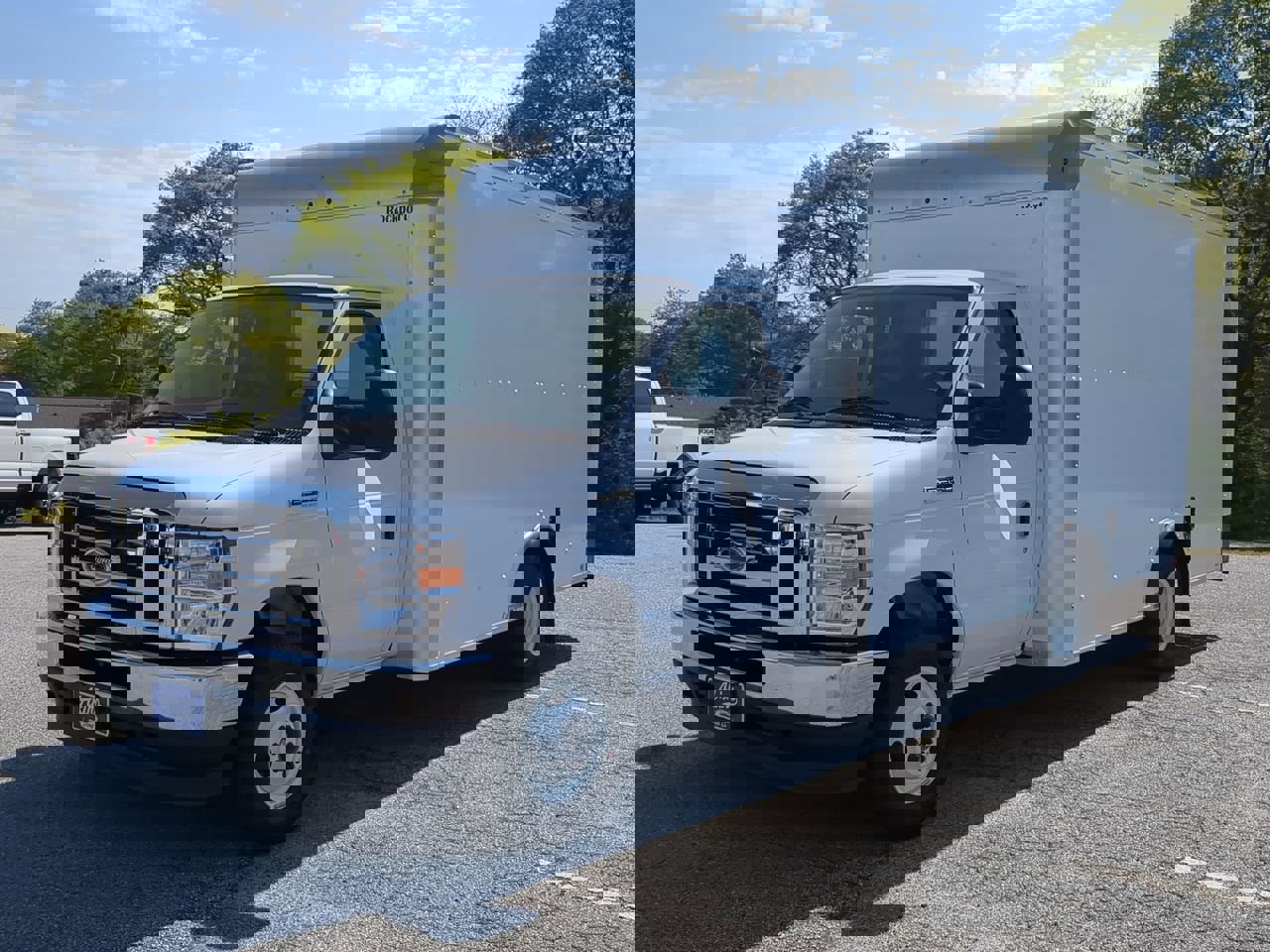 New 2025 Ford E-350 and Econoline 350 Super Duty w/ Power Equipment Group image 6