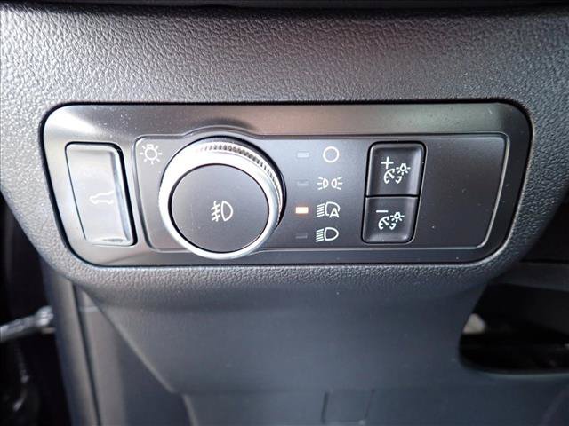 Used 2020 Ford Escape Titanium AWD/4WD image 18