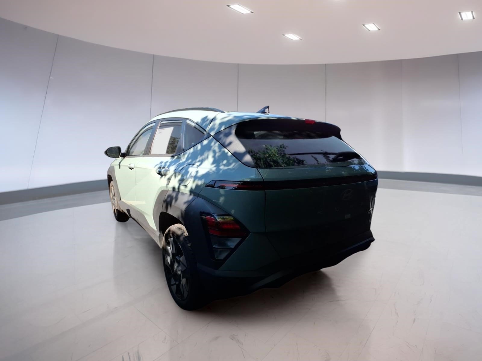 Used 2025 Hyundai Kona SEL AWD/4WD image 3